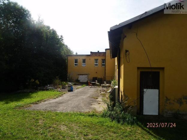 Prodej komerční nemovitosti, Vysoká Pec, 1300 m2