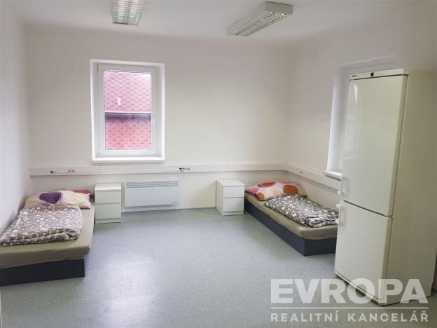 Pronájem činžovního domu, Liberec - Liberec VI-Rochlice, Doubská, 345 m2