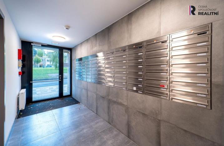 Pronájem bytu 2+kk, Praha - Břevnov, Radimova, 57 m2