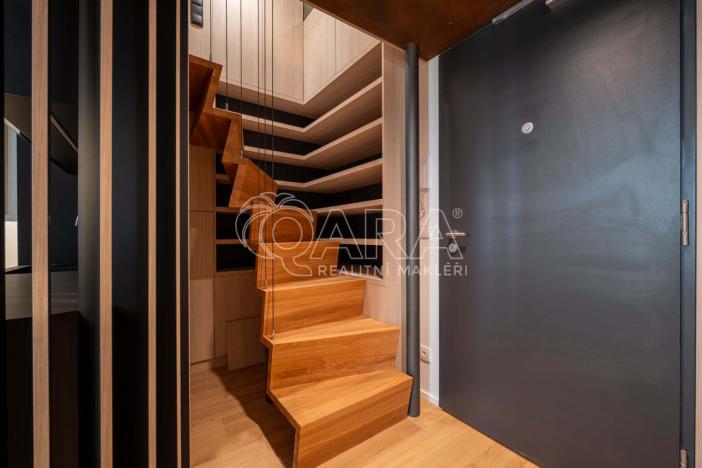 Pronájem bytu 2+kk, Praha - Holešovice, Tusarova, 53 m2