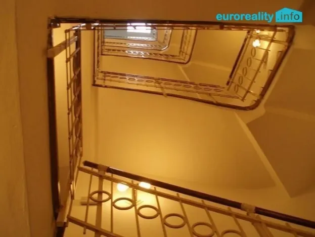 Pronájem kanceláře, Praha - Žižkov, Domažlická, 21 m2