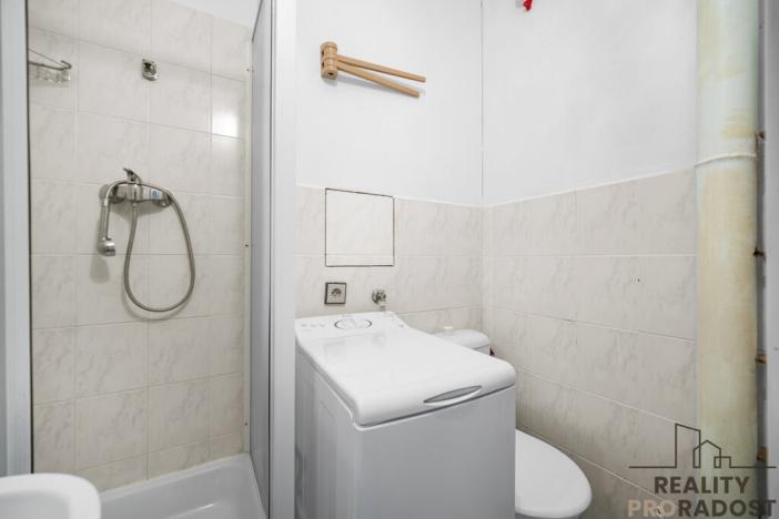 Pronájem bytu 1+kk, Pardubice, Ohrazenická, 28 m2