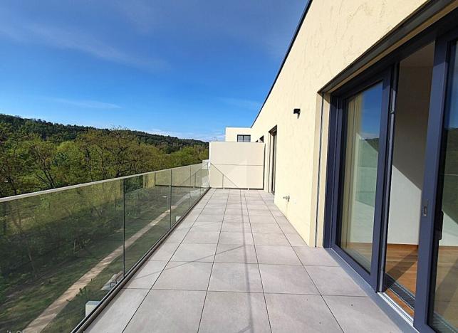 Pronájem bytu 2+kk, Praha, Šenácká, 78 m2