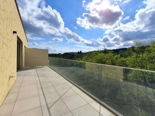 Pronájem bytu 2+kk, Praha, Šenácká, 78 m2