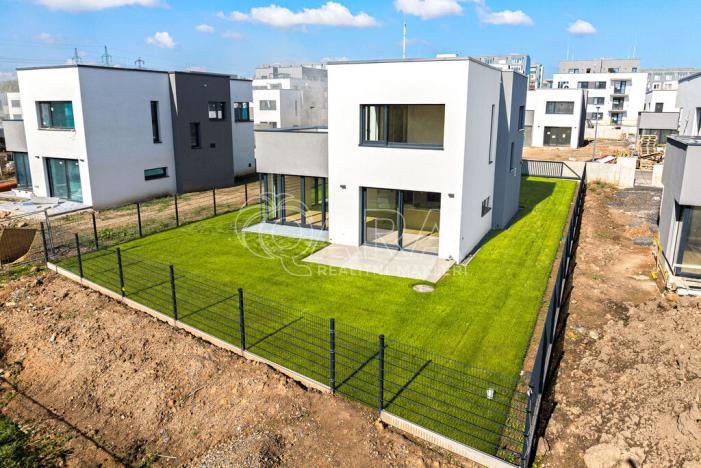Prodej bytu 5+kk, Praha - Chodov, 288 m2