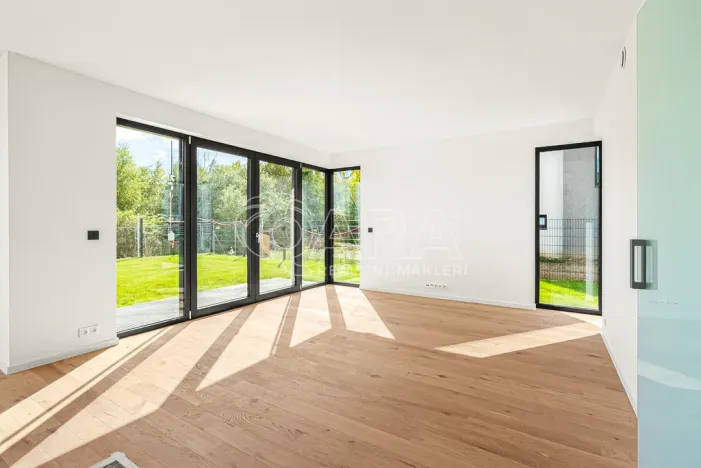 Prodej rodinného domu, Praha - Chodov, 288 m2