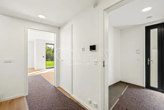 Prodej rodinného domu, Praha - Chodov, 288 m2