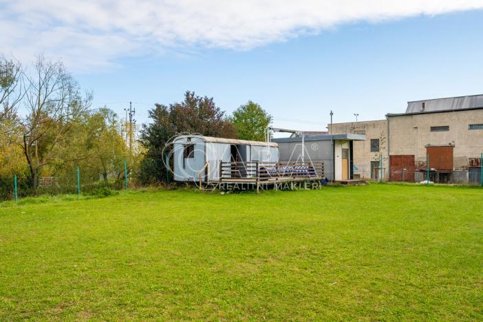 Prodej komerčního pozemku, Rosice, 3658 m2