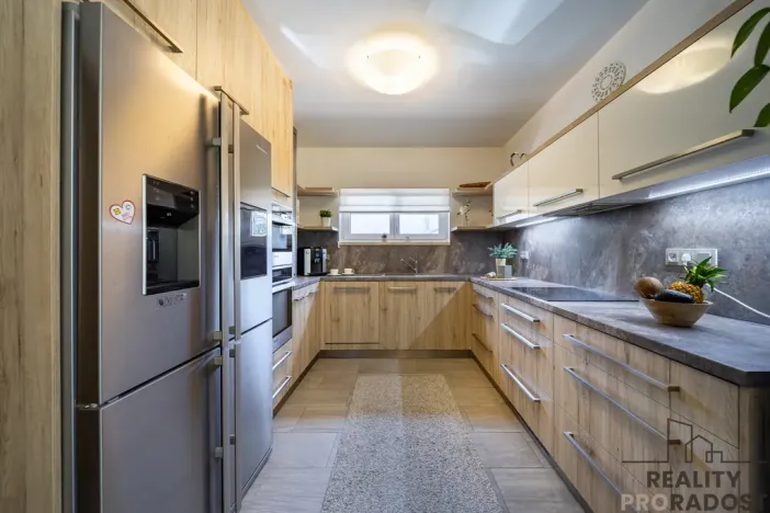 Prodej rodinného domu, Srubec, Slunečná, 230 m2