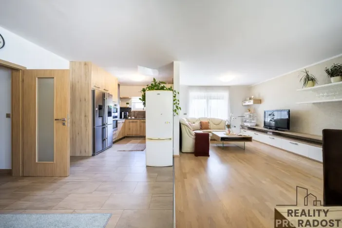 Prodej rodinného domu, Srubec, Slunečná, 230 m2