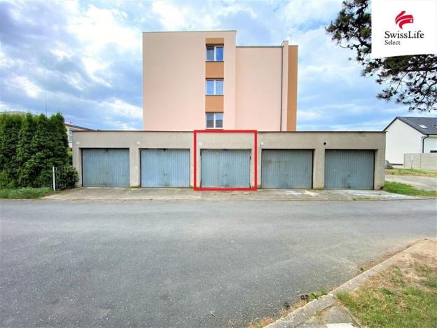 Prodej bytu 3+kk, Choltice, Okružní, 80 m2