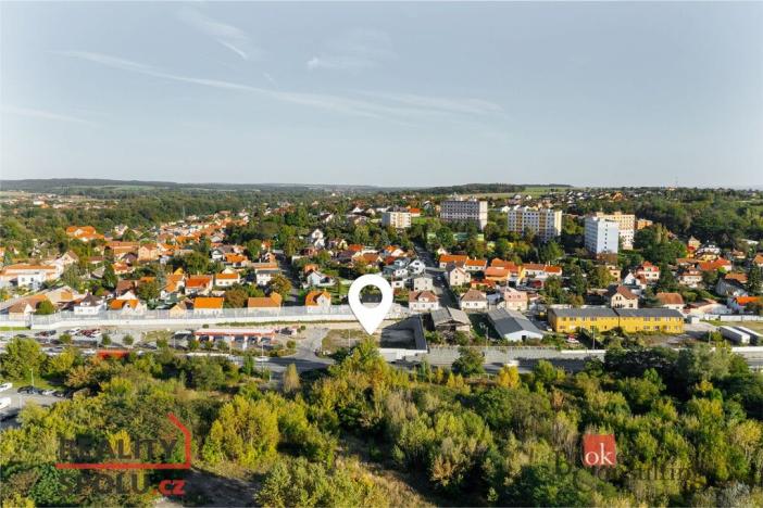 Pronájem komerčního pozemku, Mělník, 1708 m2