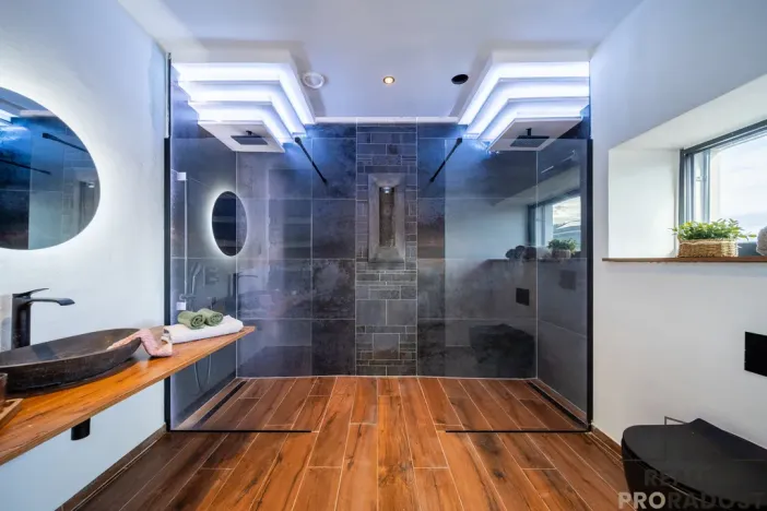 Prodej rodinného domu, Včelná, Jiřičkova, 208 m2