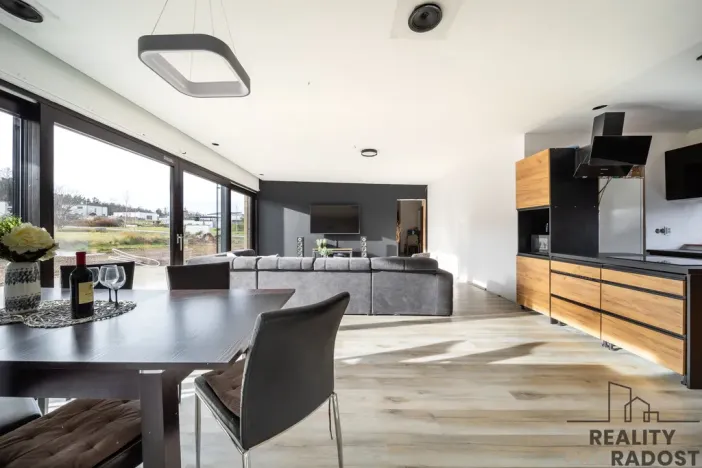 Prodej rodinného domu, Včelná, Jiřičkova, 208 m2