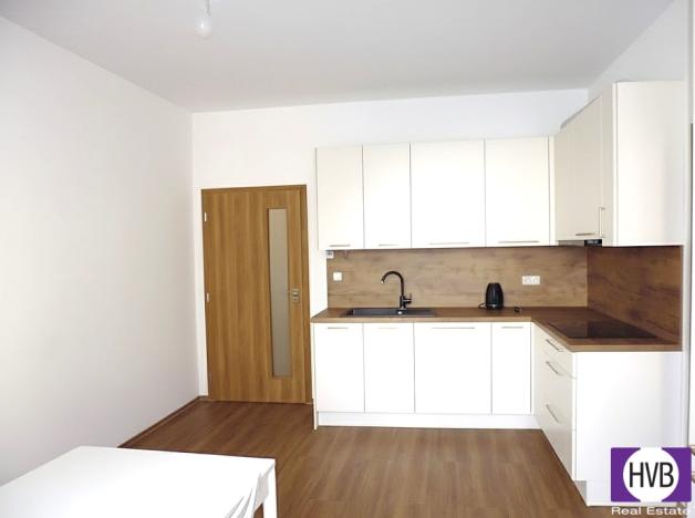 Pronájem bytu 4+kk, Praha, Musílkova, 90 m2