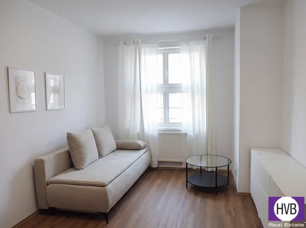 Pronájem bytu 4+kk, Praha, Musílkova, 90 m2