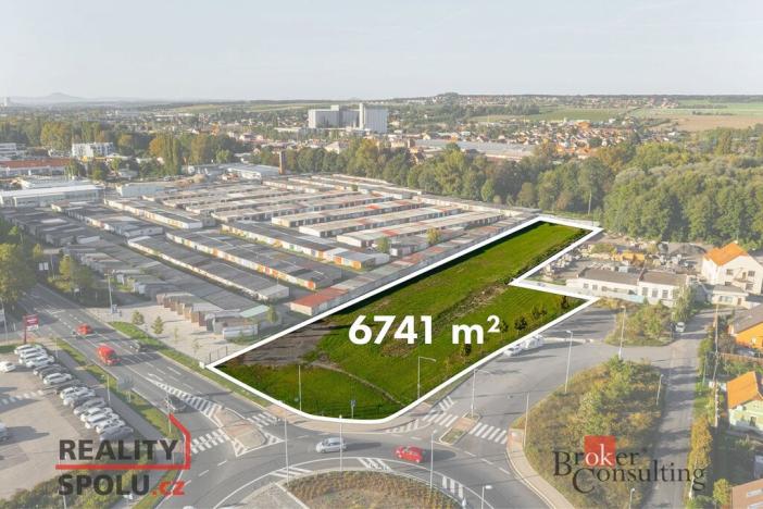 Pronájem komerčního pozemku, Mělník, 6990 m2
