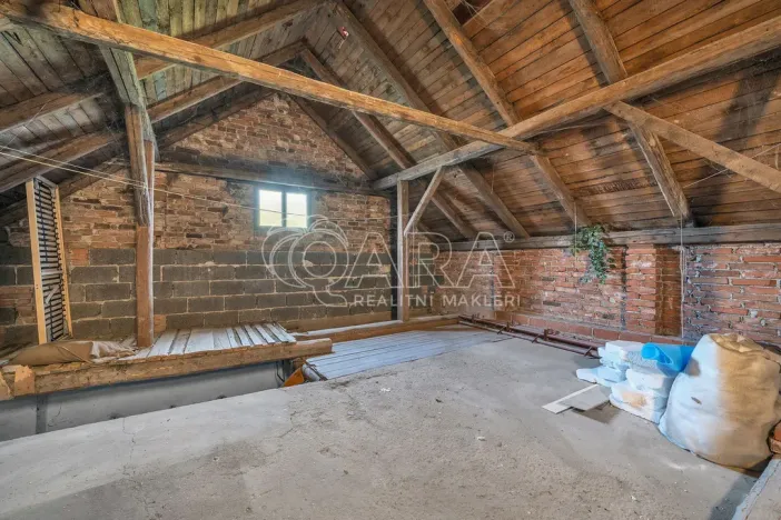 Prodej rodinného domu, Třebnouševes, 178 m2