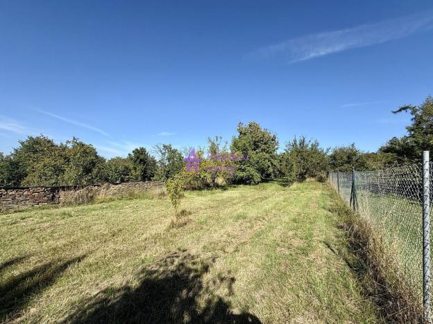 Pronájem zahrady, Olomouc - Droždín, Akátová, 1528 m2