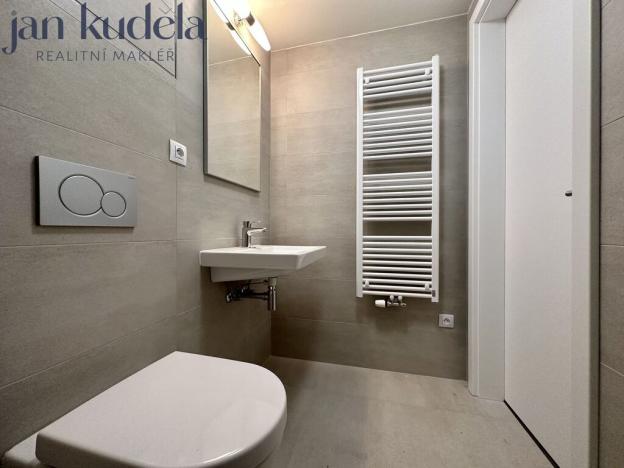 Pronájem bytu 1+kk, Brno, Placzkova, 27 m2