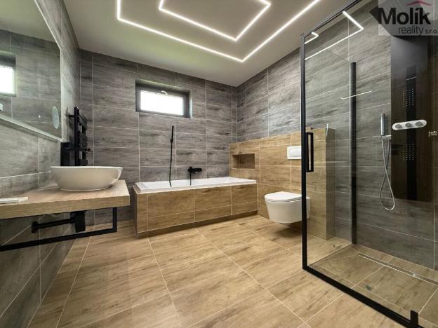 Prodej rodinného domu, Pesvice, 107 m2