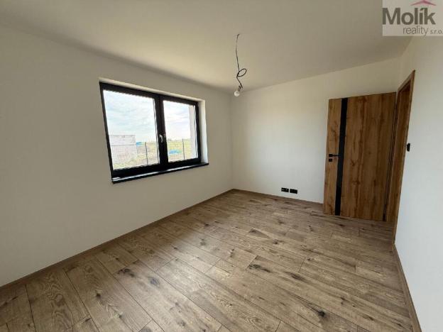 Prodej rodinného domu, Pesvice, 107 m2