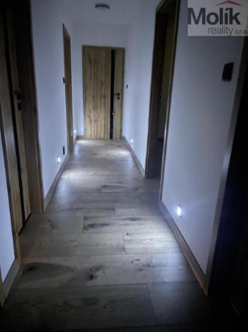 Prodej rodinného domu, Pesvice, 107 m2