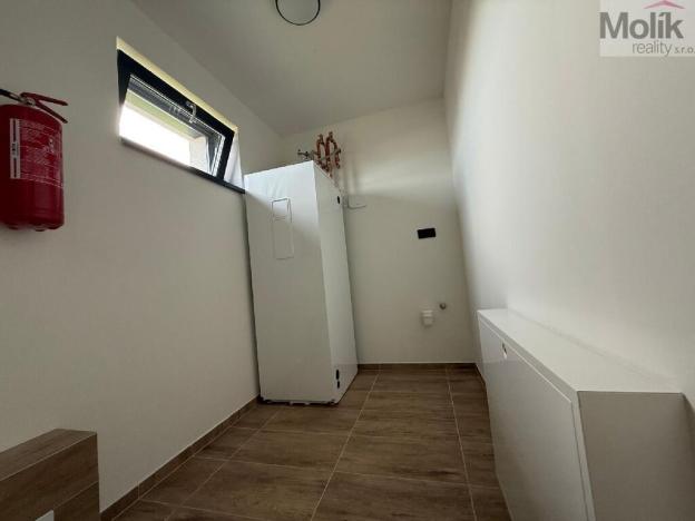 Prodej rodinného domu, Pesvice, 107 m2