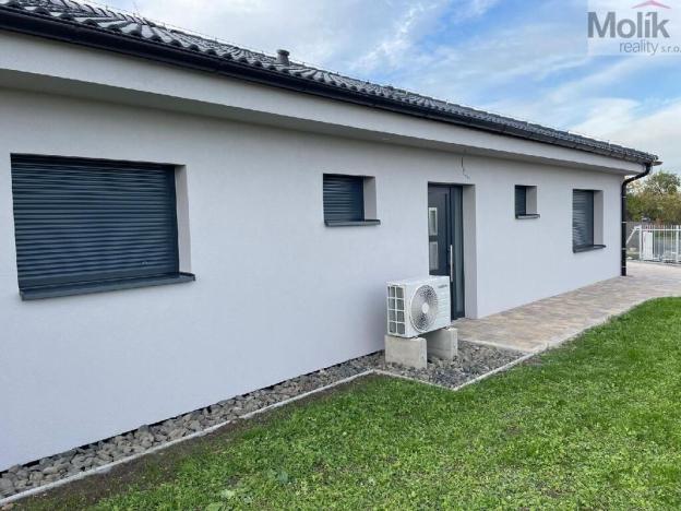 Prodej rodinného domu, Pesvice, 107 m2