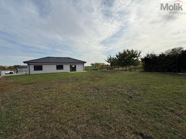 Prodej rodinného domu, Pesvice, 107 m2