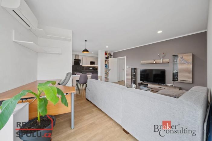 Prodej bytu 3+kk, Hradec Králové - Pražské Předměstí, Kuklenská, 74 m2