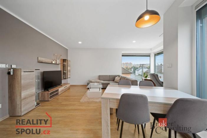 Prodej bytu 3+kk, Hradec Králové - Pražské Předměstí, Kuklenská, 74 m2