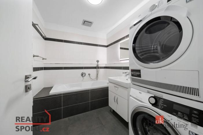 Prodej bytu 3+kk, Hradec Králové - Pražské Předměstí, Kuklenská, 74 m2