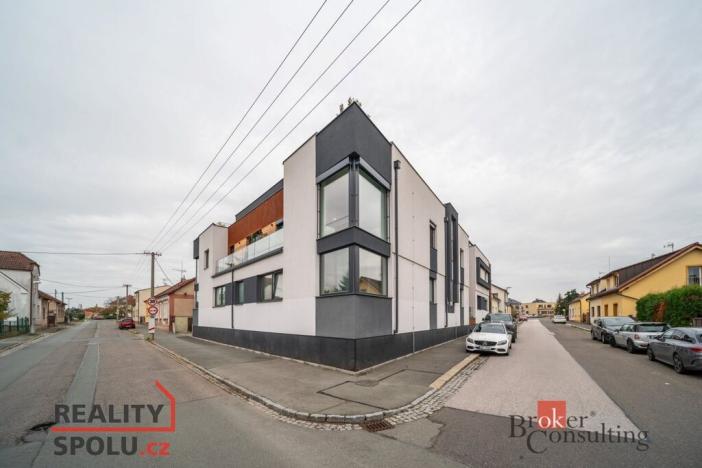 Prodej bytu 3+kk, Hradec Králové - Pražské Předměstí, Kuklenská, 74 m2