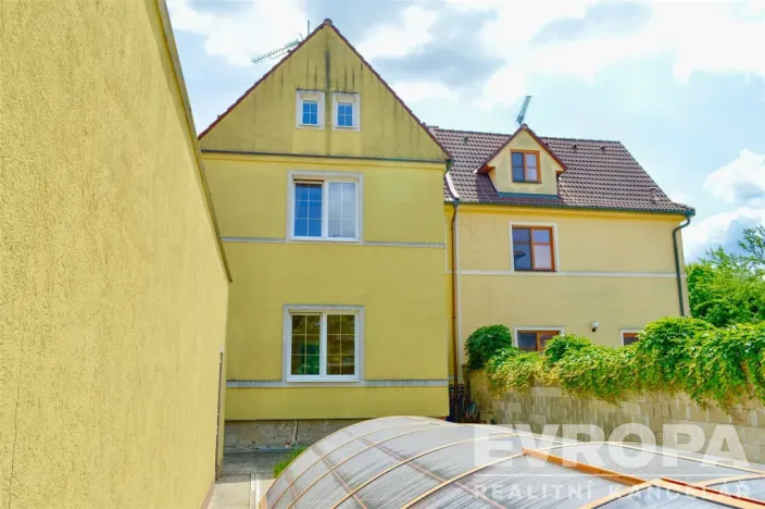 Prodej komerční nemovitosti, Kolín - Kolín V, Okružní, 200 m2