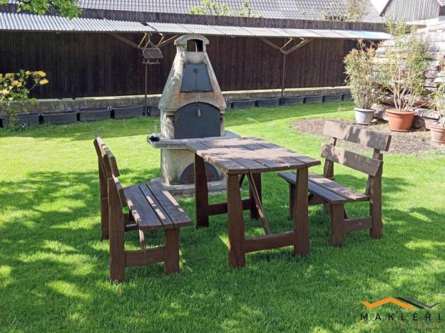 Prodej rodinného domu, Stáj, 280 m2