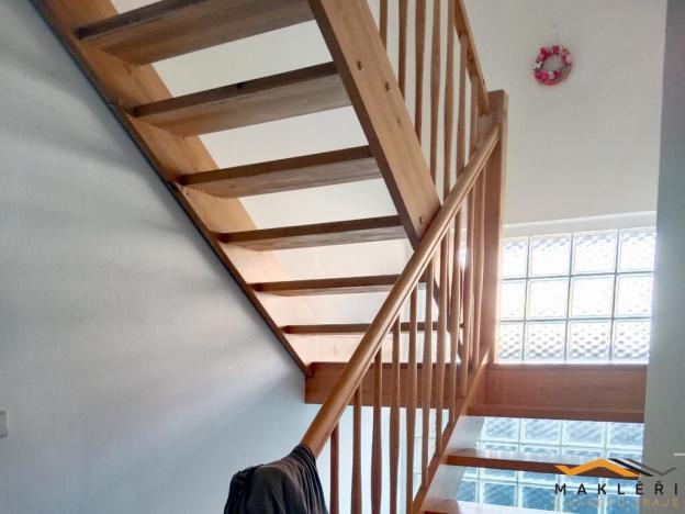 Prodej rodinného domu, Stáj, 280 m2