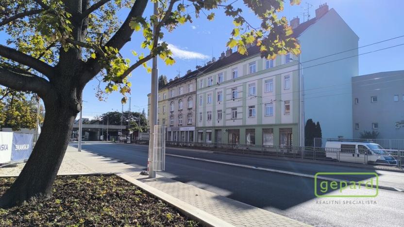 Pronájem obchodního prostoru, Brno - Zábrdovice, Zábrdovická, 57 m2