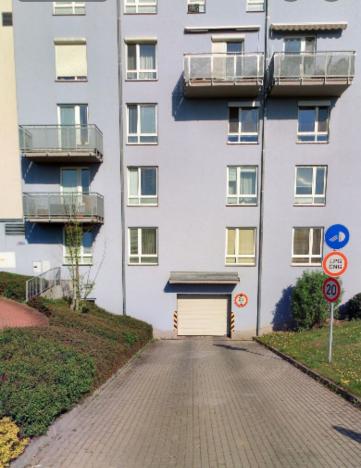 Pronájem garáže, Praha - Stodůlky, Smetáčkova, 16 m2