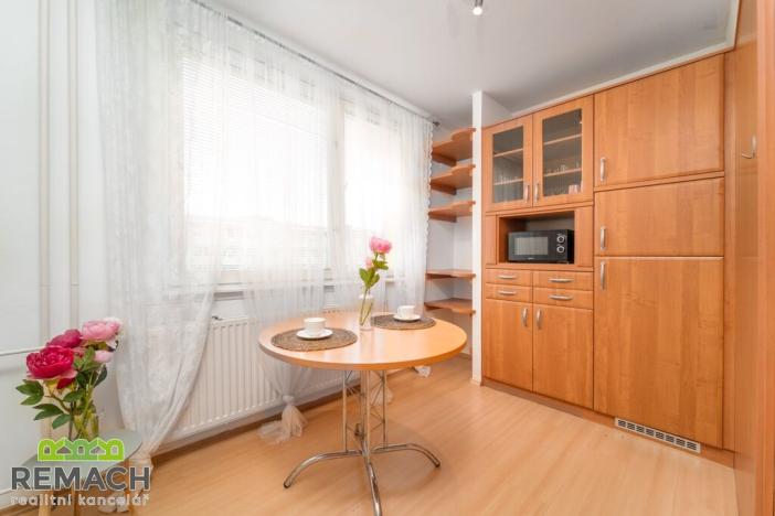 Pronájem bytu 2+1, Uherské Hradiště, Štěpnická, 64 m2