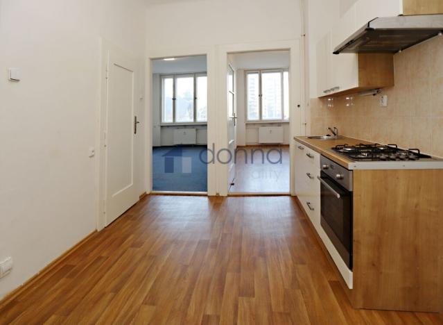 Pronájem bytu 2+kk, Praha, Jankovcova, 51 m2