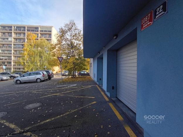 Prodej garážového stání, Praha - Hostivař, Přeštická, 13 m2