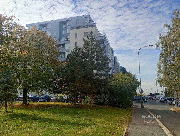 Prodej garážového stání, Praha - Hostivař, Přeštická, 13 m2