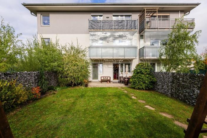 Pronájem bytu 2+kk, Praha - Kyje, Břeclavská, 45 m2