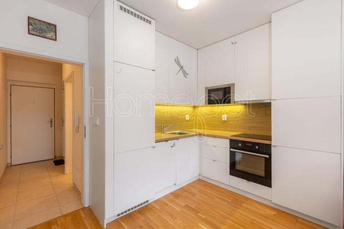 Pronájem bytu 2+kk, Praha - Kyje, Břeclavská, 45 m2