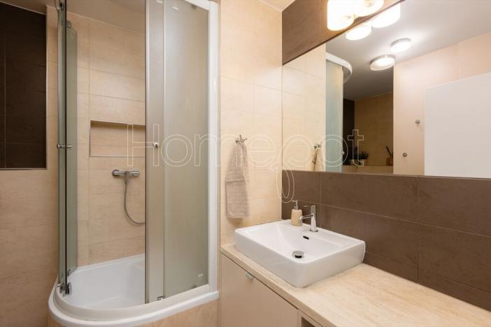 Pronájem bytu 2+kk, Praha - Kyje, Břeclavská, 45 m2