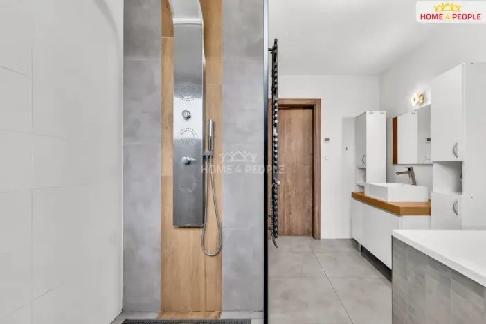 Prodej rodinného domu, Praha - Koloděje, Podzámecká, 125 m2