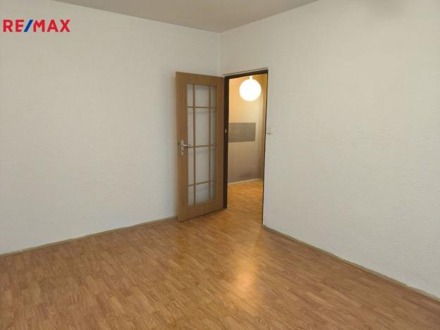 Pronájem bytu 2+1, Sokolov, Jelínkova, 52 m2