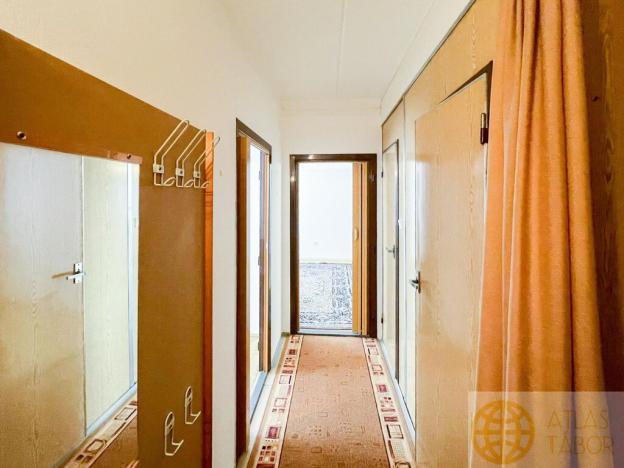 Prodej bytu 2+kk, Tábor, nám. Přátelství, 39 m2