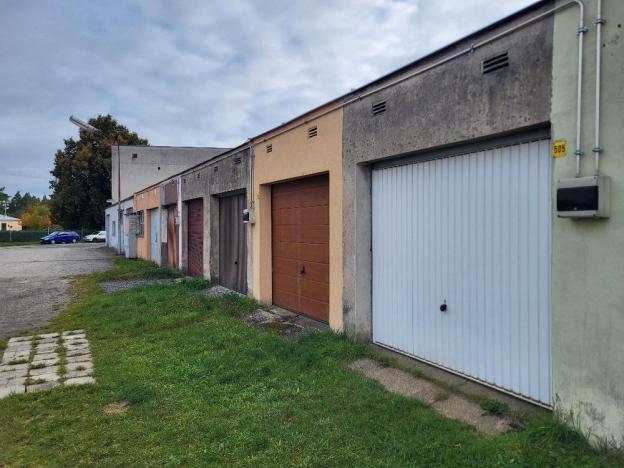 Prodej garáže, Sezimovo Ústí, 18 m2